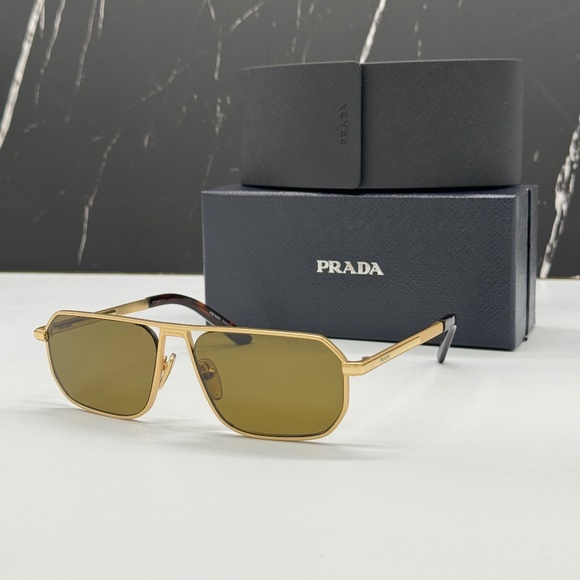 NEW SPR A53 1BK01T PRADA PRA53S 1BK01T UNISEX SUNGLASSES PR A53S 1BK01T SQUARE - Picture 1 of 13